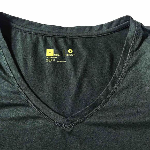 XERSION Activewear T-Shirt Emerald Green Short Sleeve V-Neck Top Women M Workout - Picture 3 of 6